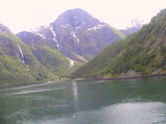 09 - Breathtaking views in the Fjord