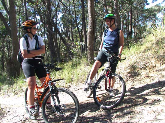 05-Heidi & Trudi take a timeout