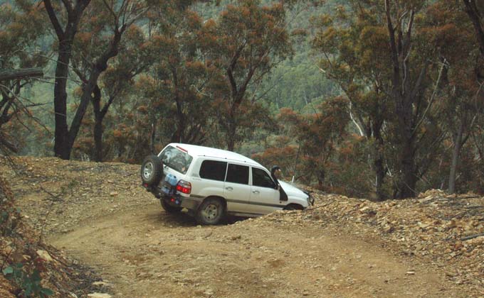 30-Hoppy goes through a switchback on Trig Track