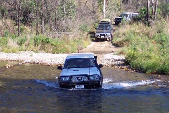 12-Guru crosses Buckwong Creek.